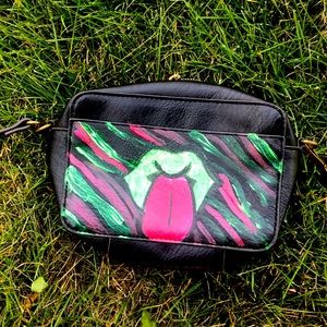 Tongue bag